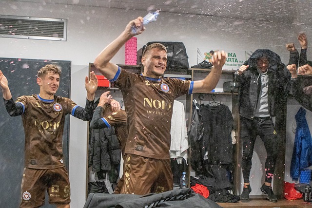 一定损失 一定损失